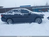 Volkswagen Jetta Highline 3VWE57BU2MM073970 снимка