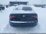 Volkswagen Jetta Highline 3VWE57BU2MM073970 снимка
