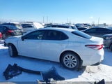 Toyota Camry Hybrid Le 4T1B31HK3JU003749 снимка
