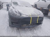 Tesla Model Y 7SAYGAEE8PF645437 снимка