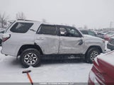 Toyota 4Runner Sr5 JTEBU5JR9K5717148 снимка