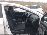 Hyundai Elantra Se/Sport/Limited KMHDH4AH9GU626750 fotografie
