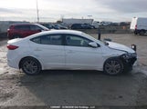 Hyundai Elantra Gl KMHD84LF2JU621599 fotografie