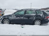 Volkswagen Golf 2.5L Comfortline/2.5L Trendline 3VWKX7AJXAM660174 снимка