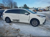 Toyota Sienna Le/Xle/Xse/Limited/Platinum 5TDGRKEC3NS109494 fotografie