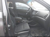 Hyundai Tucson Limited/Sport And Eco/Se KM8J3CA42GU212069 photo