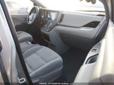 Toyota Sienna Le 5TDKZ3DC1KS006345 снимка