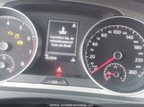 Volkswagen Golf 3VW217AU9FM023330 снимка