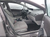 Honda Civic Lx 2HGFB2F40CH008613 fotografie