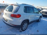 Volkswagen Tiguan Comfortline/Highline/Special Edition WVGJV7AXXGW506416 photo