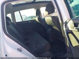 Volkswagen Tiguan Comfortline/Highline/Special Edition WVGJV7AXXGW506416 снимка