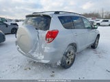 Toyota Rav4 Limited JTMBD31V775104619 снимка