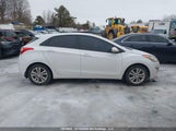 Hyundai Elantra Gt KMHD35LE1DU137682 снимка