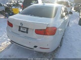 BMW 330I xDrive WBA8D9C32HA011232 fotografie