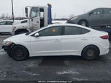 Hyundai Elantra Se 5NPD74LF0HH063022 снимка