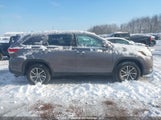 TOYOTA HIGHLANDER SE/XLE 5TDJZRFH8KS****** снимка
