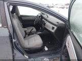 Toyota Corolla Le 2T1BURHE1EC024502 fotografie