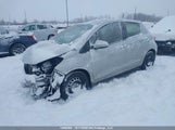 Toyota Yaris Le JTDKTUD37DD555991 снимка
