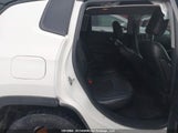 Jeep Compass Latitude 3C4NJDBB2JT394274 снимка