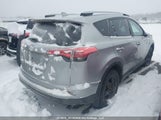 Toyota Rav4 Le 2T3BFREV4JW697735 снимка