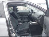 Mitsubishi Rvr Se 4A4AJ3AUXDE601941 снимка
