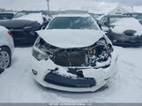 Toyota Corolla Le 2T1BURHE8EC093011 fotografie