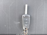 Hyundai Venue Se KMHRB8A31RU305680 снимка