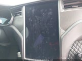 Tesla Model X 100D/75D/Long Range/P100D 5YJXCBE23KF143377 снимка