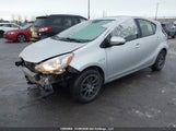 Toyota Prius C Technology JTDKDTB37F1087906 снимка