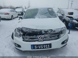 Volkswagen Tiguan Comfort/High/R-Line/Sp Ed WVGJV7AX0GW010444 photo