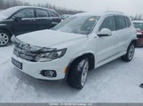 Volkswagen Tiguan Comfort/High/R-Line/Sp Ed WVGJV7AX0GW010444 photo