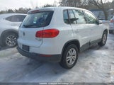 Volkswagen Tiguan S/Se/Sel/R-Line WVGJV3AXXEW561406 photo