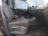 Volkswagen Tiguan Comfortline/Highline/Special Edition WVGJV7AX4GW550542 photo