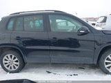 Volkswagen Tiguan Comfortline/Highline/Special Edition/Trendline WVGJV7AX4FW115972 снимка