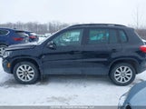 Volkswagen Tiguan Comfortline/Highline/Special Edition/Trendline WVGJV7AX4FW115972 photo