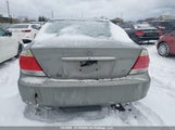 Toyota Camry Le/Xle/Se 4T1BF30K25U611279 photo