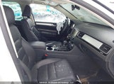 Volkswagen Touareg 3.0 Tdi Comfortline/3.0 Tdi Execline/3.0 Tdi Highline/3.0 Tdi Sportline WVGEP9BP9GD004496 photo