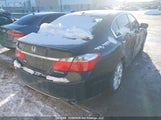 Honda Accord Touring 1HGCR2F91EA810423 снимка
