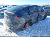 Tesla Model Y 7SAYGDEF3NF381986 снимка