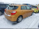 Toyota Matrix 2T1KU4EE6AC275002 fotografie