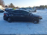 Hyundai Elantra Limited Se KMHD84LF1HU314421 photo