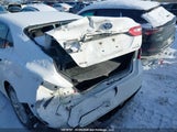 Toyota Camry Le 4T1B31HK0KU513218 photo
