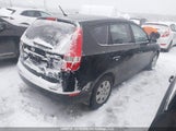Hyundai Elantra Touring Gl KMHDB8AE1AU074196 photo