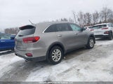 Kia Sorento 2.4L Lx 5XYPGDA38KG442094 fotografie
