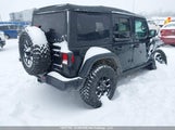 Jeep Wrangler 4Xe 4-Door Willys 1C4RJXN60SW624777 fotografie