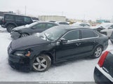 Volkswagen Passat Se 1VWBH7A3XDC085644 снимка