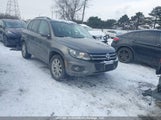 Volkswagen Tiguan WVGBV7AX0CW006103 снимка