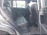 Volkswagen Tiguan WVGBV7AX0CW006103 снимка
