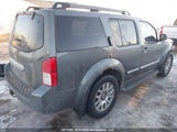 Nissan Pathfinder Le V8 5N1BR18B48C632287 снимка