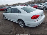 Volkswagen Passat 1VWAS7A32GC056592 снимка